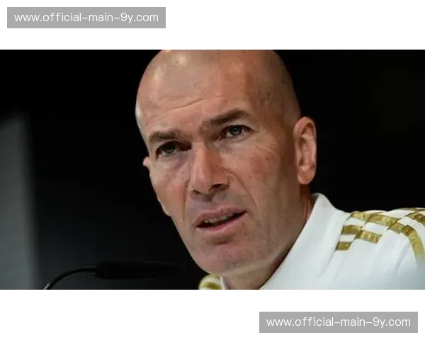 齐达内玄学助皇马重夺冠军,补赛六连胜锁定优势 齐达内玄学助皇马重夺冠军,补赛六连胜锁定优势